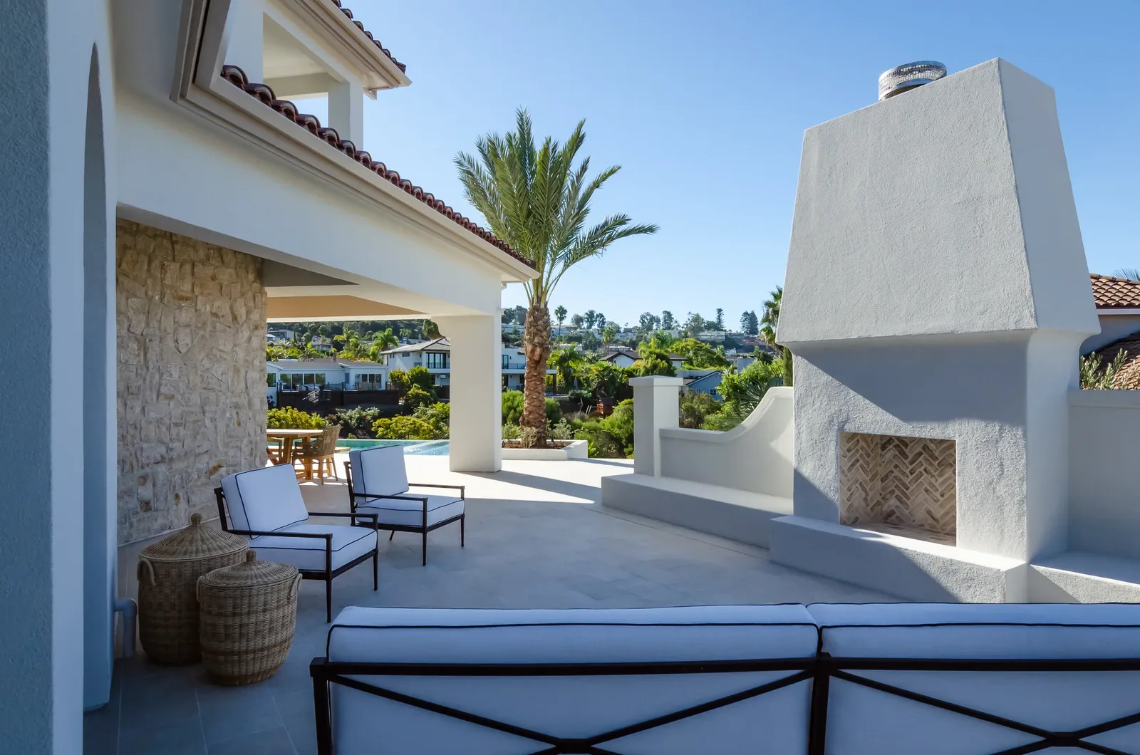Hillside Estate — outdoor living detail 20